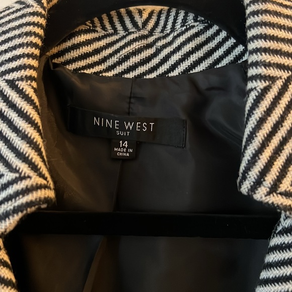 EUC Nine West Trapeze Chevron Jacket Size 14 - Picture 2 of 11